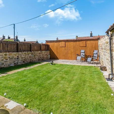 Basil's Barn * Whitby