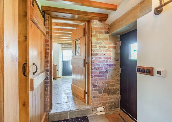 Basil's Barn * Whitby